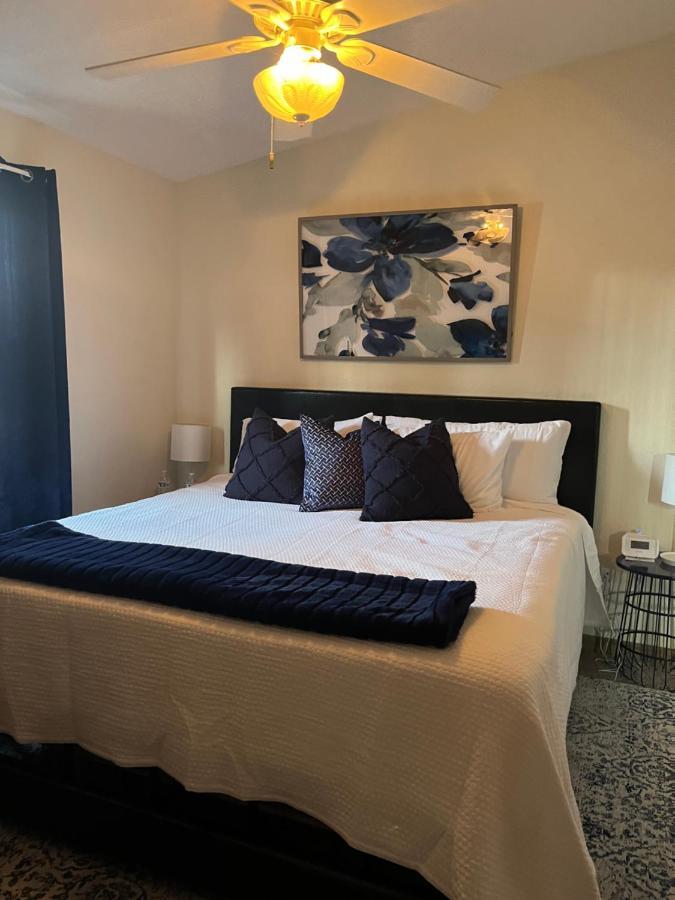 Paradise Oasis Near Lake *Full Body Massage Chair* 롱뷰 외부 사진